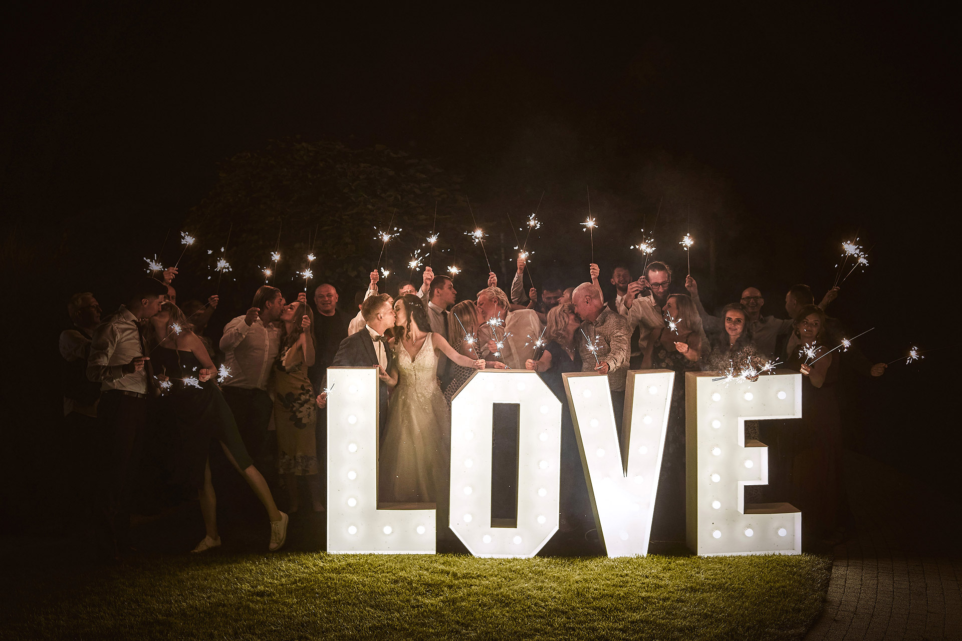 003 zdjecia slubne grupowe